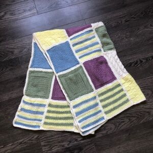 Hand‎ Crochet Square Blanket